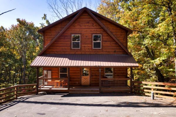 Escape To Nature's Embrace - Indoor Pool & Theatre Casa vacanze Gatlinburg